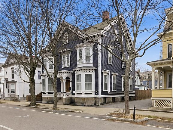 2nd image of 40 Sycamore St