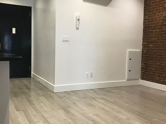 5th image of 218 E 36th St #2AA
