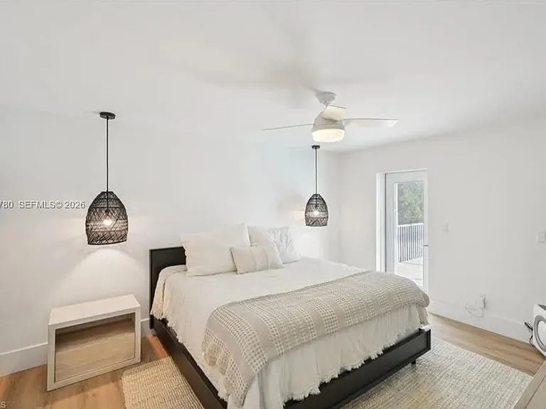 444 N Barfield Dr — Photo 14