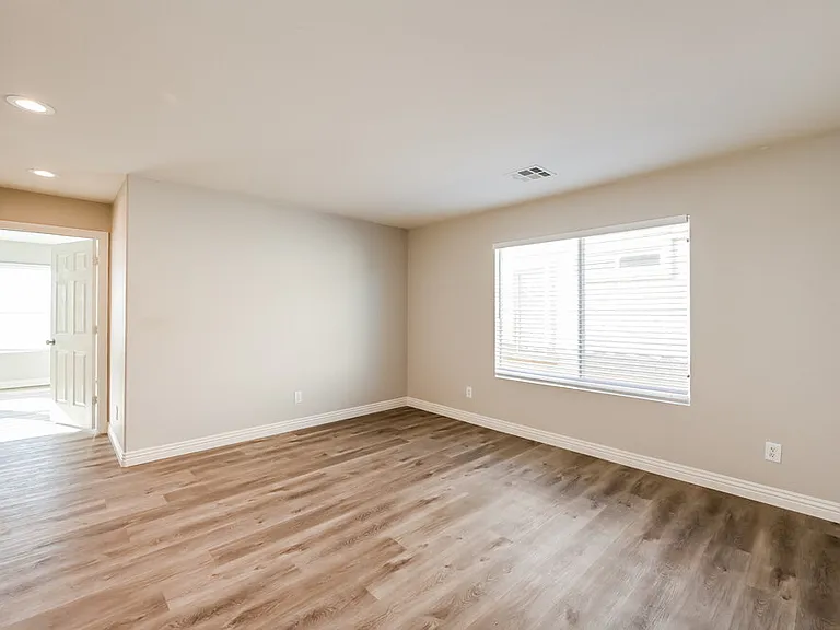 7967 Carmel Heights Ave — Photo 10