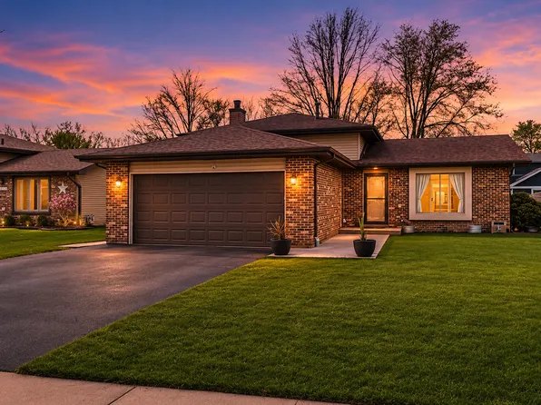 2413 Kerry Winde Dr, New Lenox, IL 60451