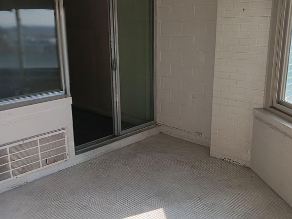Sun Room Entrance from Living Room