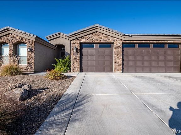 5th image of 3365 Isador Ave