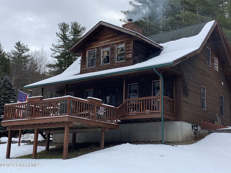1st image of 174 Saddle Back Ridge Rd