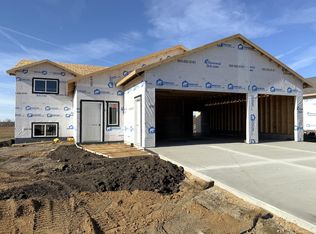 2118 Rapid Valley Ave, Brookings, SD 57006