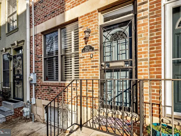 2103 Saint Albans St, Philadelphia, PA 19146