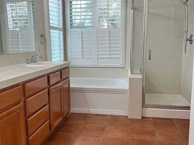 13561 Lavender Way — Photo 16