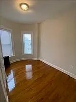 3 bed, 1.0 bath, 1200 sqft, $2,900 — Photo 4