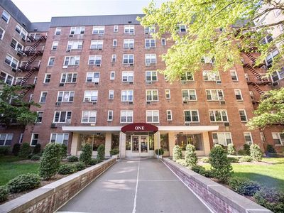 1 Sadore Lane #7W, Yonkers, NY, 10710