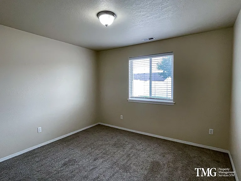 6308 Del Mar Ct — Photo 10