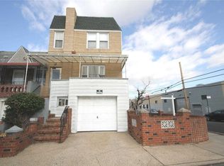 73-55 52nd Ct, Flushing, NY 11378