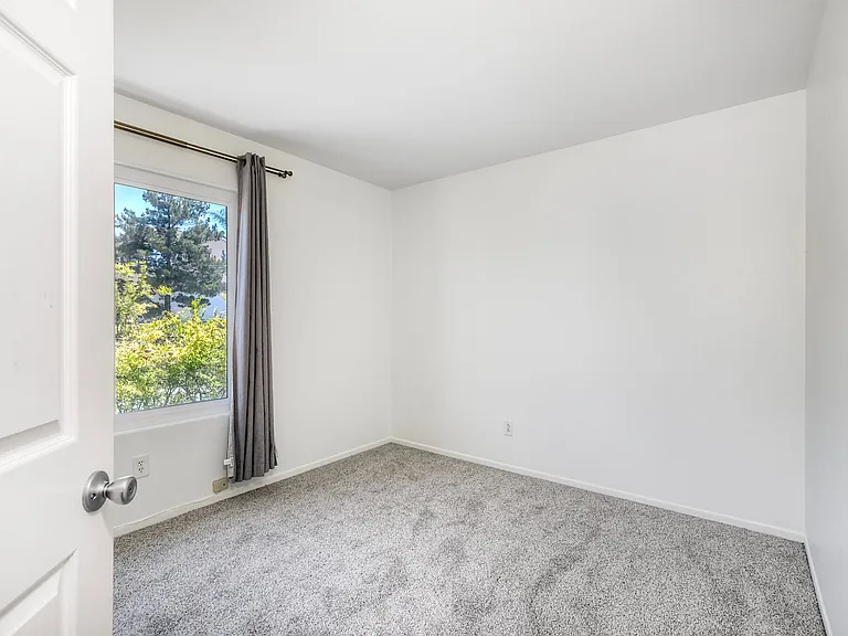 4511 Corte Azul — Photo 17