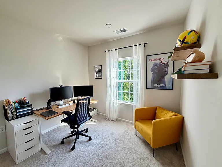141 Callowhill Ln — Photo 17