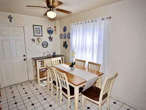 5th image of 8363 Lake Artemus Ave