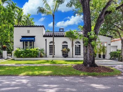 1213 Alberca St, Coral Gables, FL, 33134