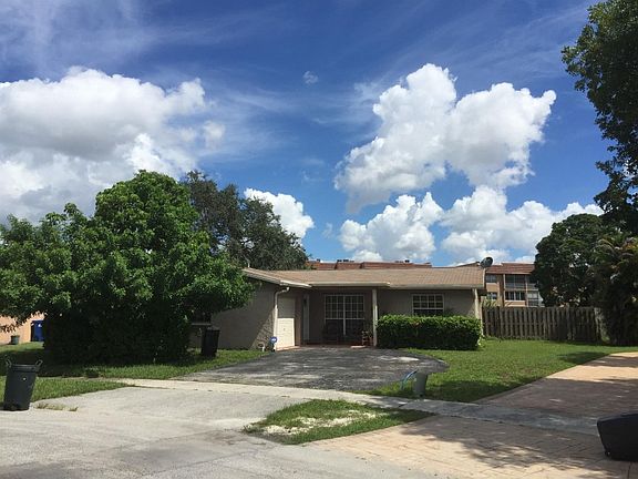 4th image of 9801 NW 26th Pl