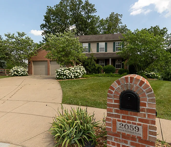 2059 Arbor Springs Blvd — Photo 2