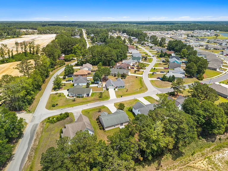 4697 Cockatoo Dr — Photo 42