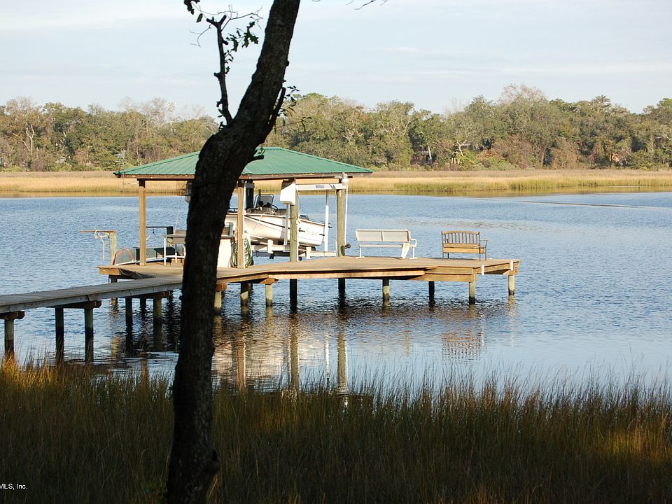 2nd image of 0012 lot CEDAR BAY Road