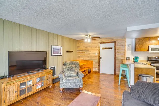 385 S Vasels Rd #24 — Photo 6