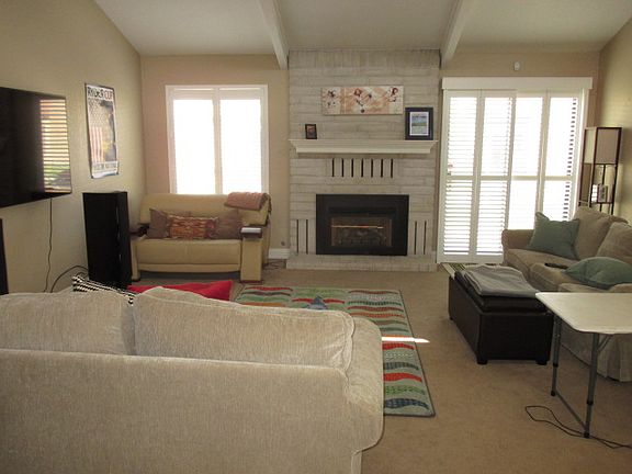 4th image of 1938 Venetian Dr