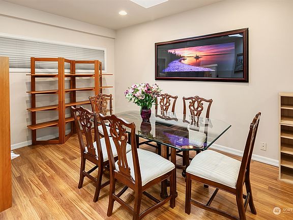 4th image of 703 4th Avenue #201