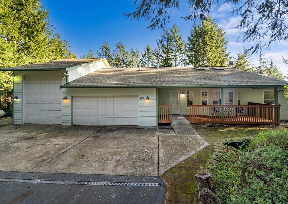 1st image of 10235 Laburnum Ln SE