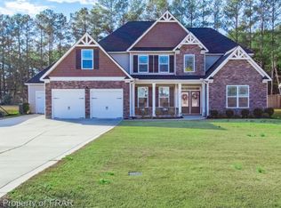 5216 Cypress Glen Rd, Hope Mills, NC 28348