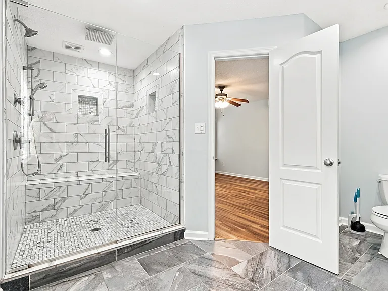 161 Alderwood Dr — Photo 6