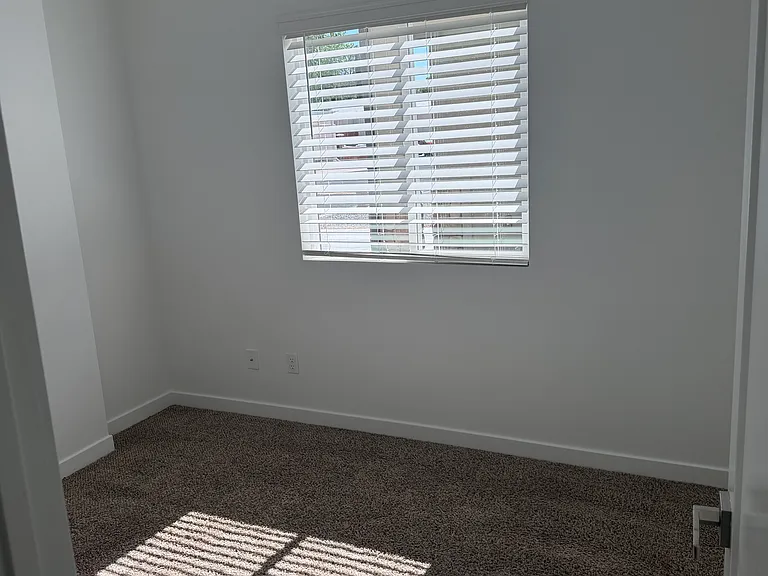 75 Pheasant Dr #A — Photo 10