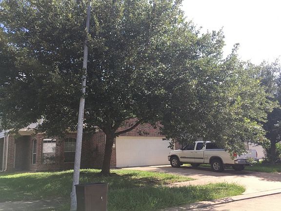 3rd image of 19426 Hickory Meadow Ln