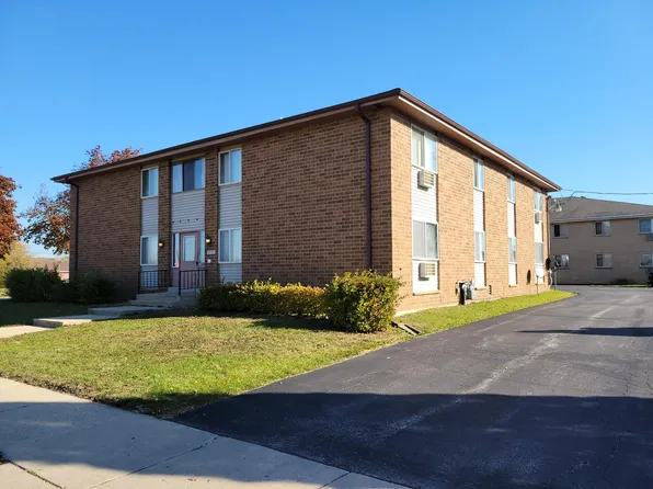 8507 32nd Ave #2, Kenosha, WI 53142