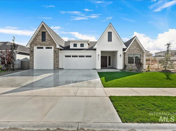 9833 S Peregrine Falcon Ave, Nampa, ID 83686