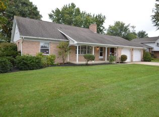 310 Lake View Dr, Manheim, PA 17545