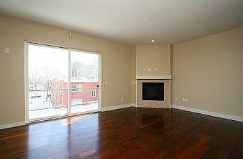 4th image of 1738 Franklin St Unit 3-D