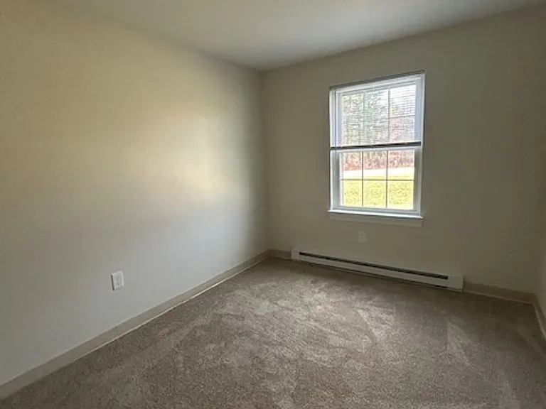 15 Otter Brook Cir #19 — Photo 6
