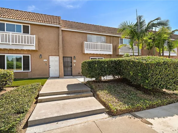 4902 Pearce Dr, Huntington Beach, CA 92649