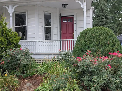 106 Franklin St Photo 1