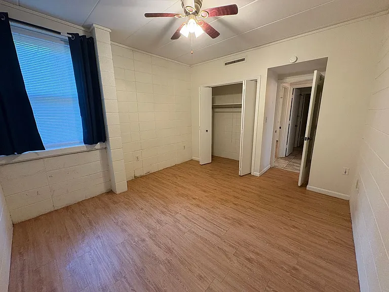 900 Brightwood Manor Dr #B-4 — Photo 16