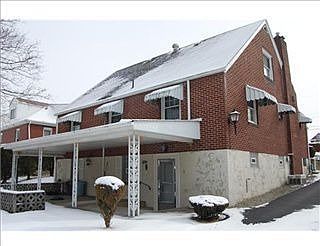 3rd image of 521 N 8th St