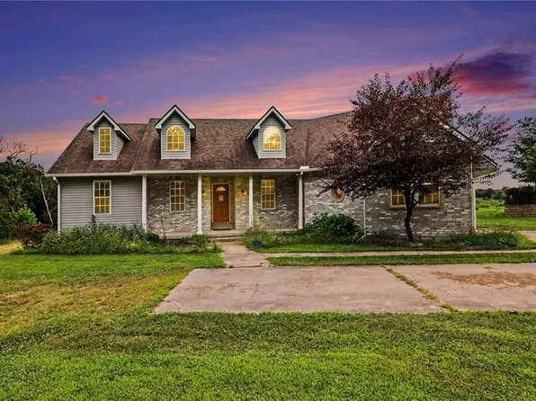 34701 E 155th St, Pleasant Hill, MO 64080