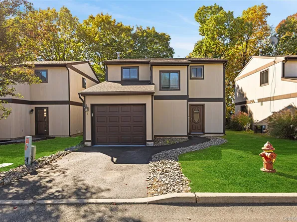 7 Hanover Mews, Middletown, NY 10940