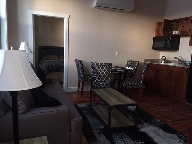 2nd image of 331 N Cleveland Ave #220