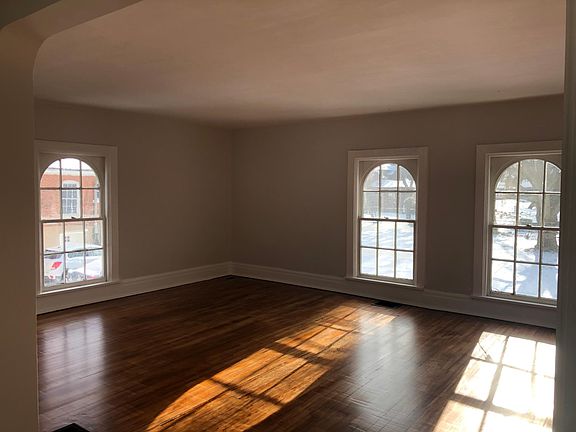 Natural Light in Living Room.