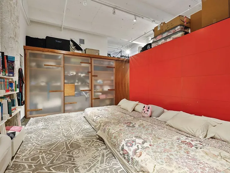 700 Washington Ave N #212 — Photo 10