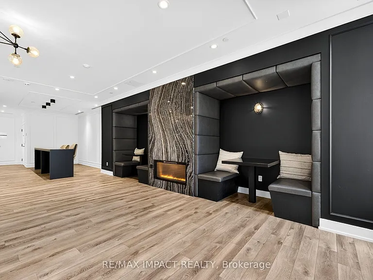 308 Jarvis St #813 — Photo 45