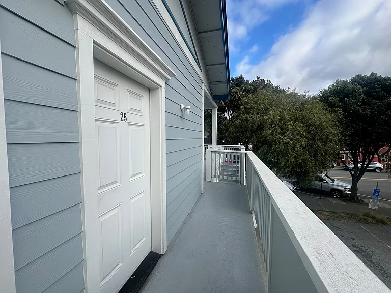 300 Main St #209 — Photo 3