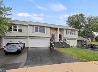 115 Norlawn Cir, Lancaster, PA 17601