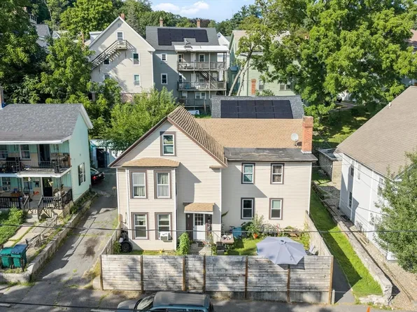 25 Goddard St, Fitchburg, MA 01420