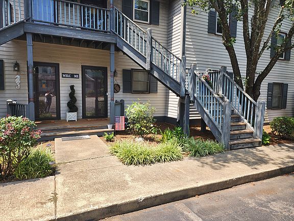 2nd image of 229 Ramsey Ct